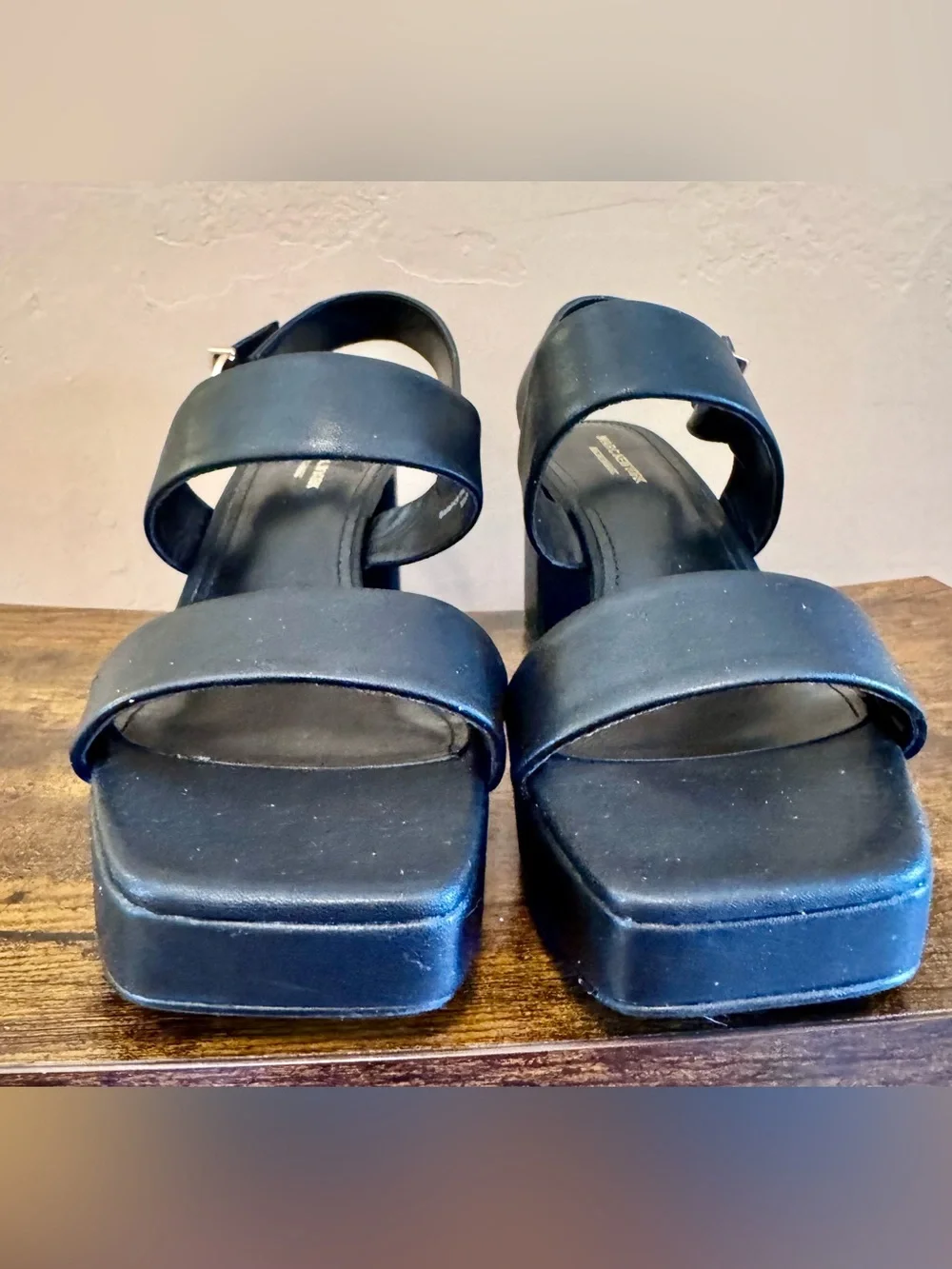 Andrew Marc, SERENA Black Platform Block Heel Sandals - Womens Sz 8.5